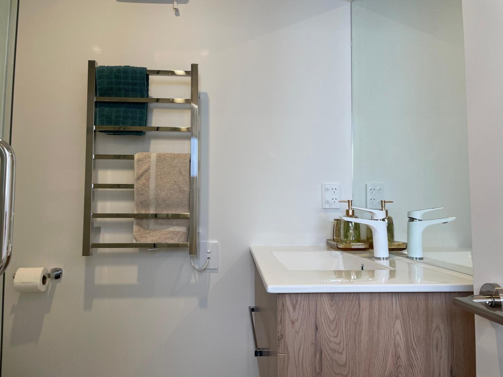 Luxury 2 Bedroom Townhouse Opposite Merivale Mall Christchurch Exteriér fotografie