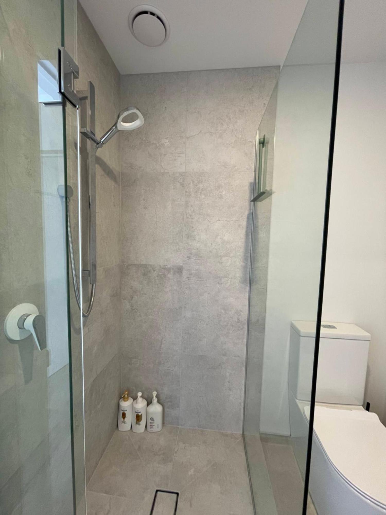 Luxury 2 Bedroom Townhouse Opposite Merivale Mall Christchurch Exteriér fotografie