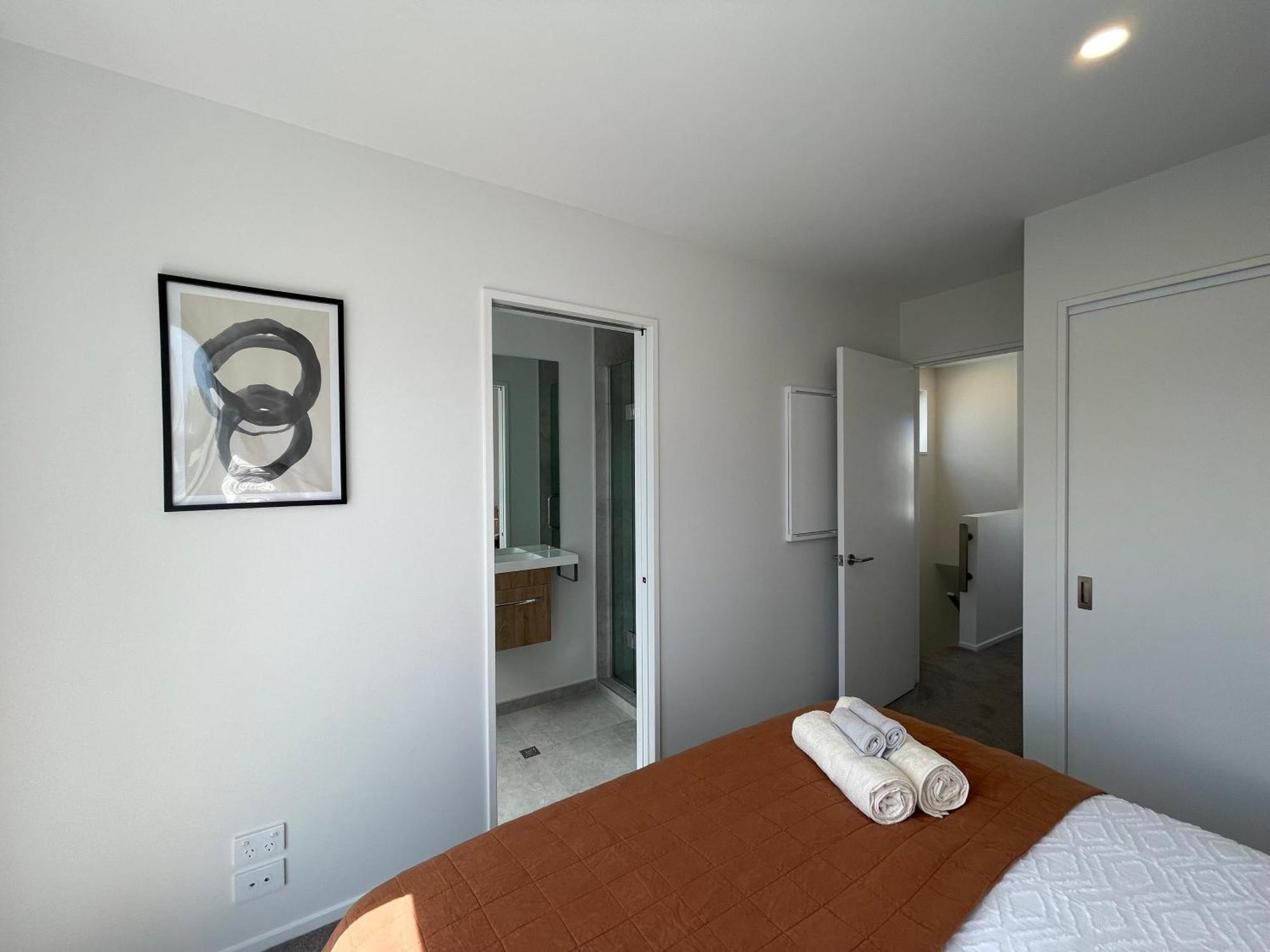 Luxury 2 Bedroom Townhouse Opposite Merivale Mall Christchurch Exteriér fotografie