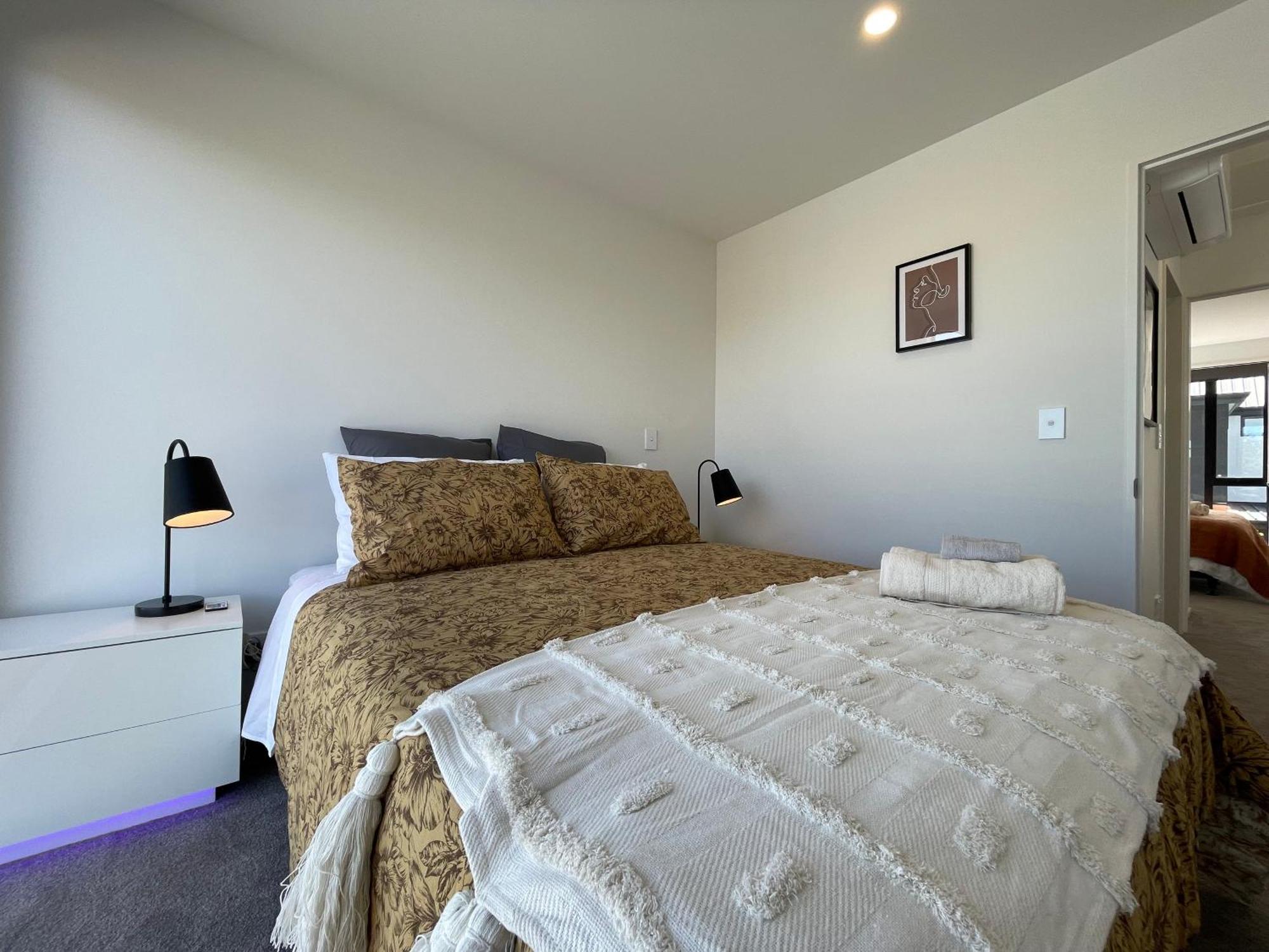 Luxury 2 Bedroom Townhouse Opposite Merivale Mall Christchurch Exteriér fotografie